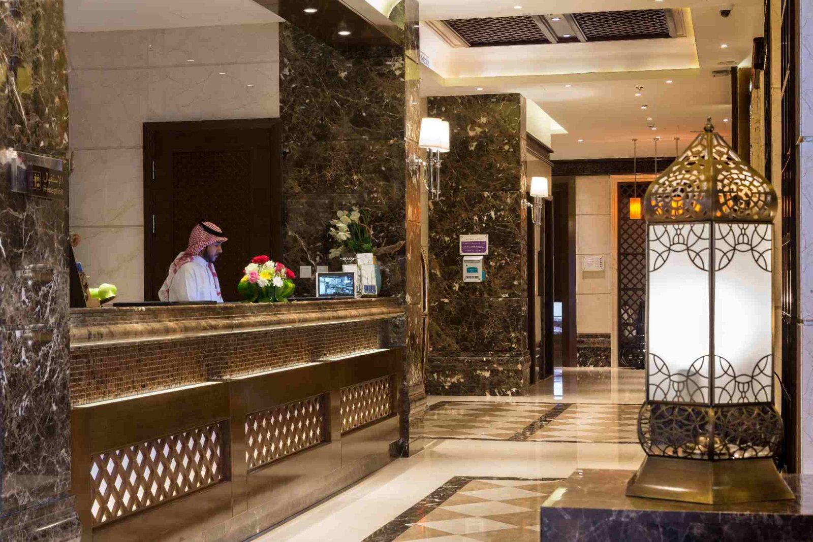 فندق محايل